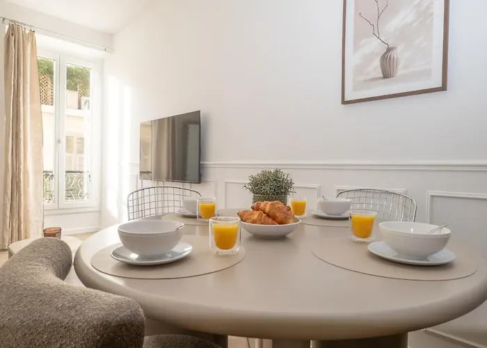 Reflet D'azur, A Deux Pas De La Promenade & La Nice